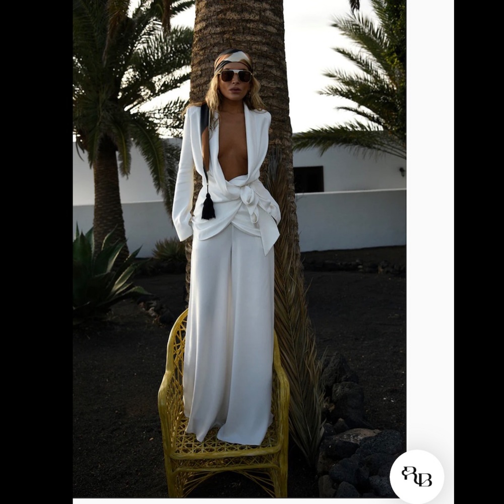 Marlowe White Blazer & Trouser XXS